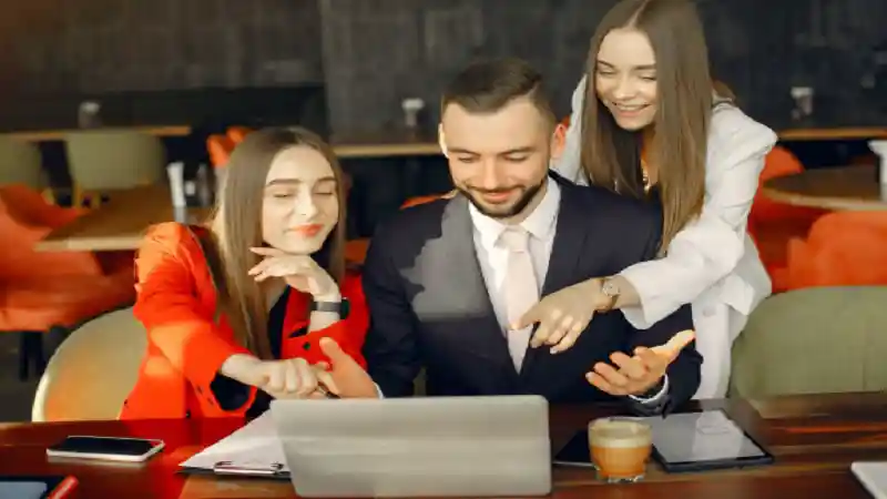 acquisition pubs fintechasia b21